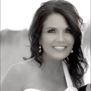 Meet your Posher, Jay n Reesa